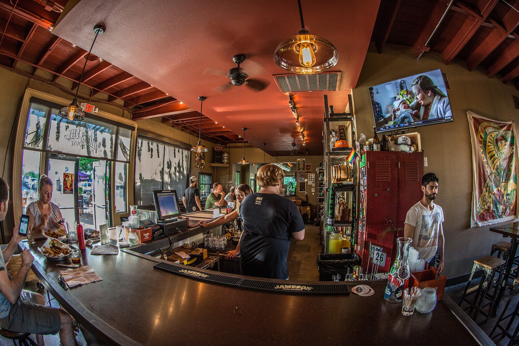 Waller Creek Pub House - 6th Street Beer Garden
