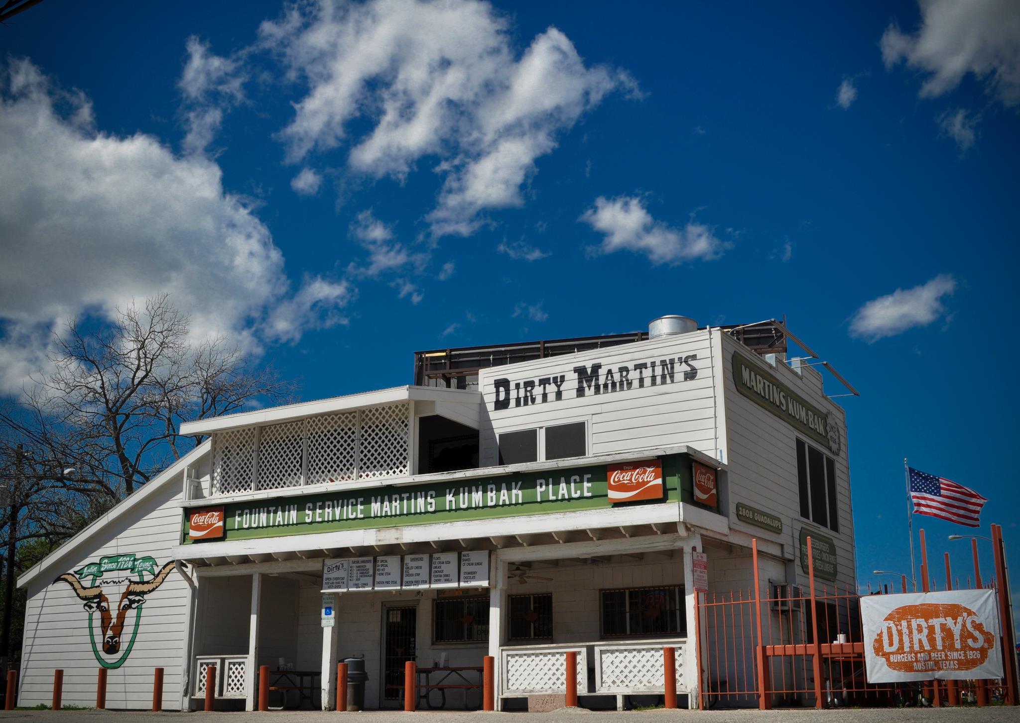 An Austin mainstay since 1926 with burgers, beer & American chow served in an old-school space.