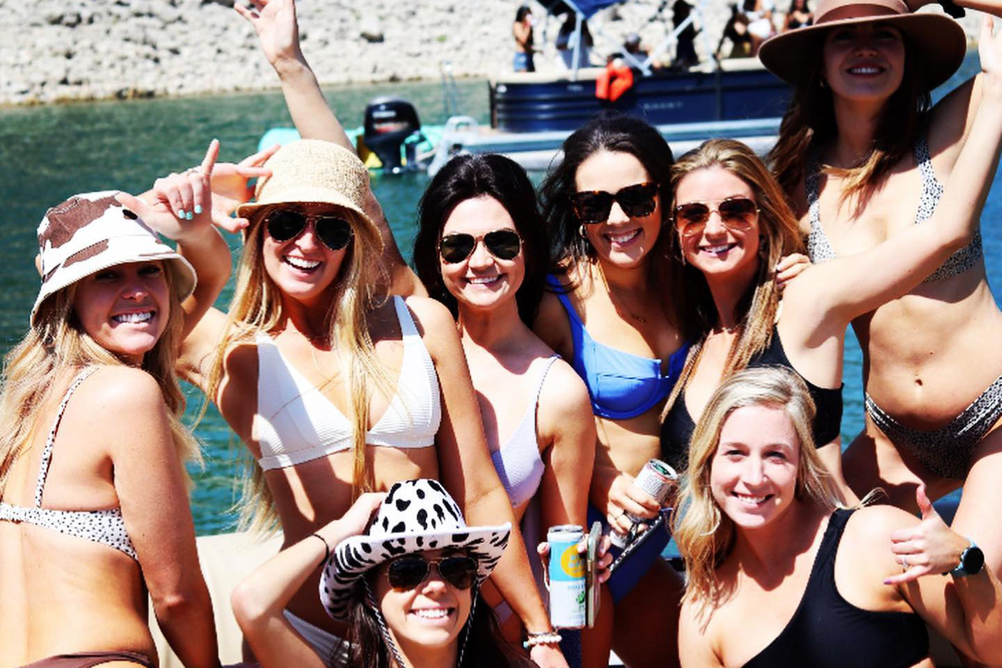 Lone Star Party Boats - Lake Travis Boat Rentals